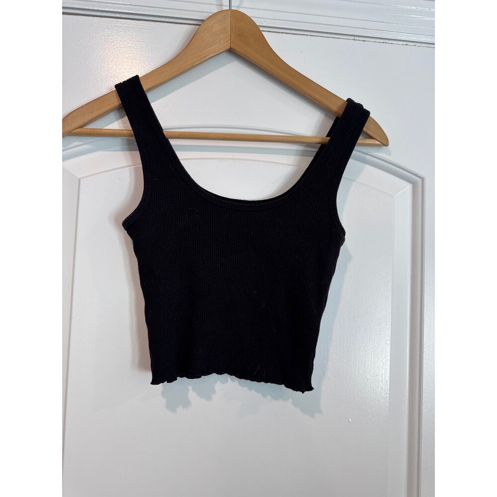 Forever 21 black ribbed crop top size small